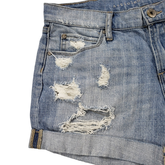 Articles of Society Jean Short 24 Women Light Blue Faded Distress Raw Rolled Hem - Picture 8 of 12
